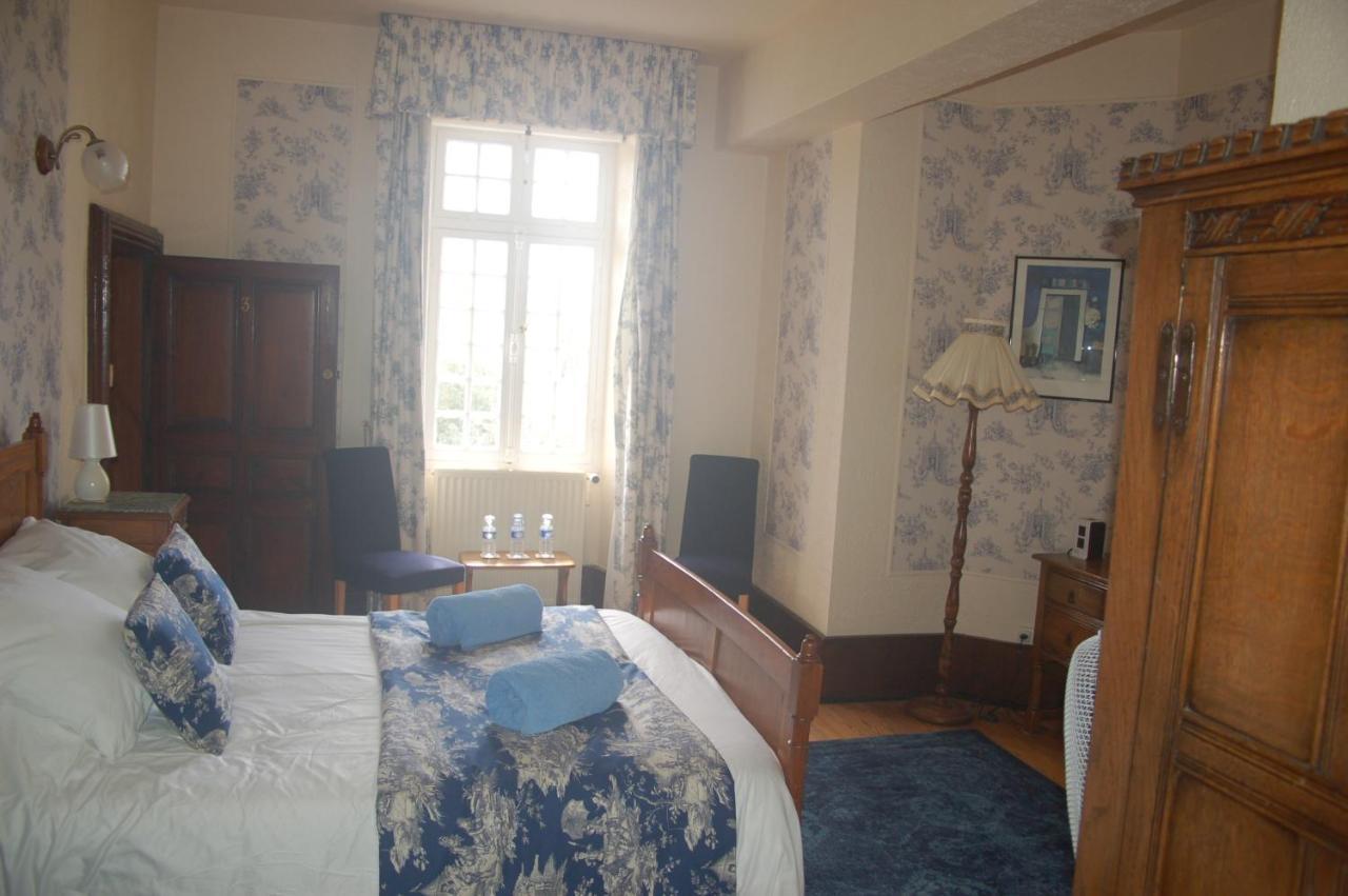 Bed and Breakfast Le Logis Des Quatre Puits Neuvicq-Montguyon Exterior foto