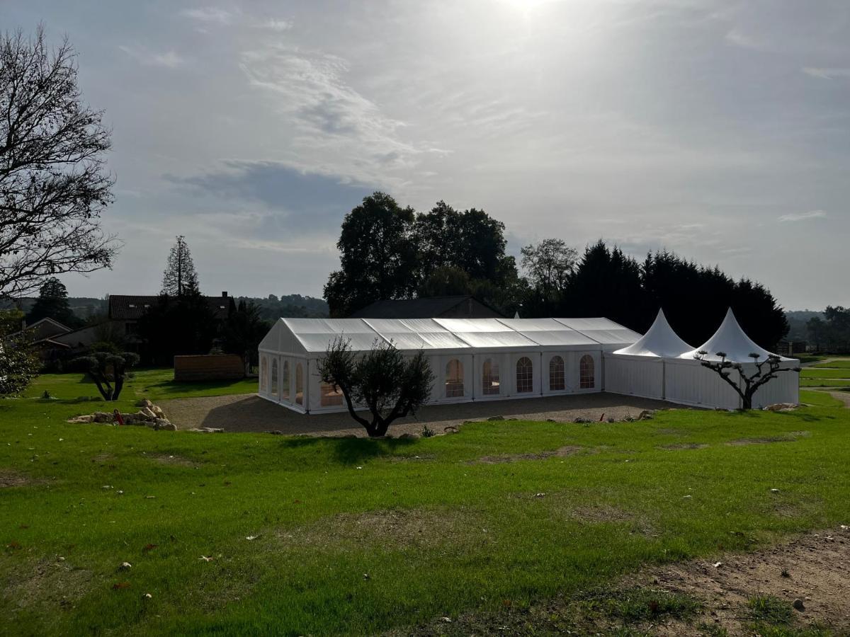 Bed and Breakfast Le Logis Des Quatre Puits Neuvicq-Montguyon Exterior foto